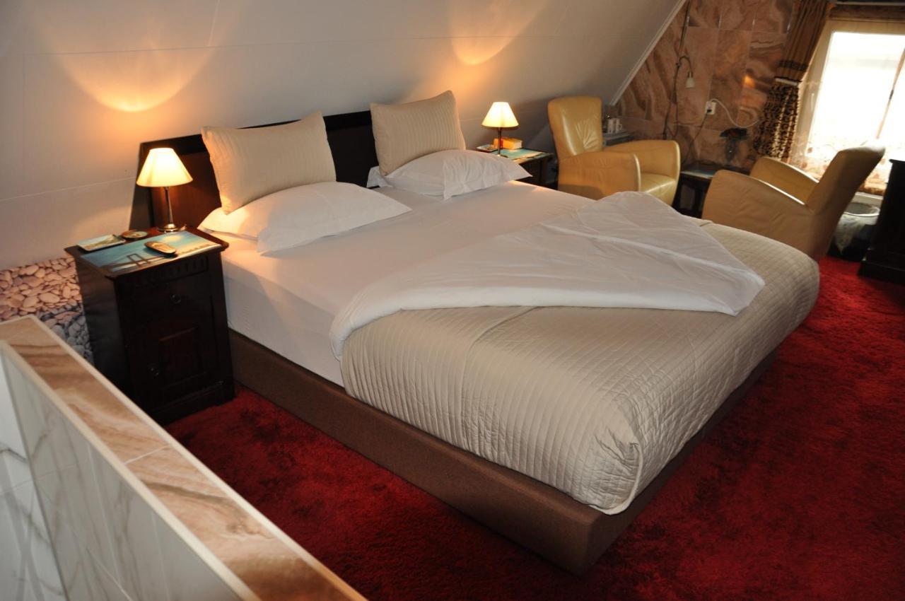 Bed & Breakfast Rita デルフセイル エクステリア 写真